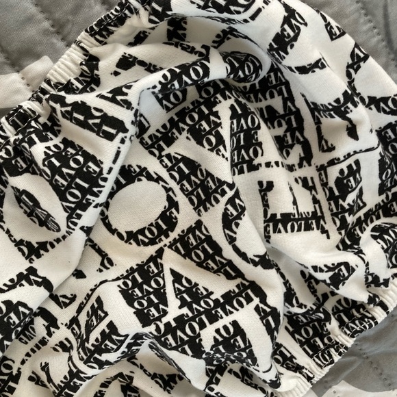 Love 2 piece set - Picture 8 of 12